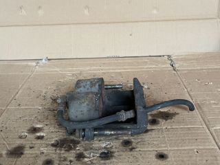 bontott MAZDA MPV Bal első Féknyereg Munkahengerrel