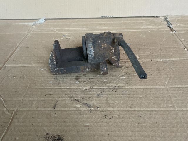 bontott MAZDA MPV Bal hátsó Féknyereg Munkahengerrel