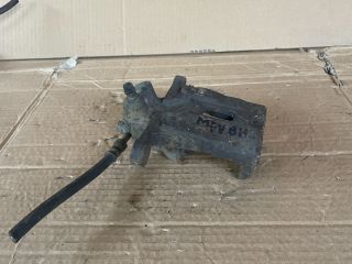 bontott MAZDA MPV Bal hátsó Féknyereg Munkahengerrel