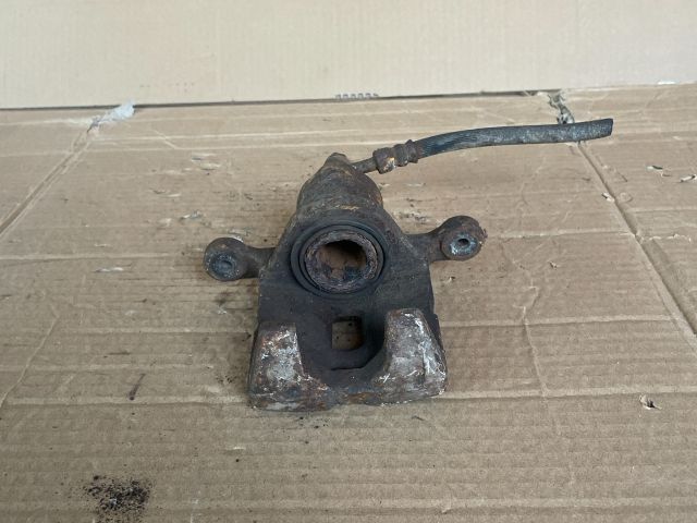 bontott MAZDA MPV Bal hátsó Féknyereg Munkahengerrel