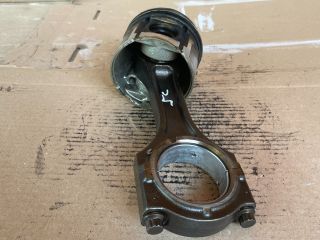 bontott MAZDA MPV Dugattyú és Hajtókar