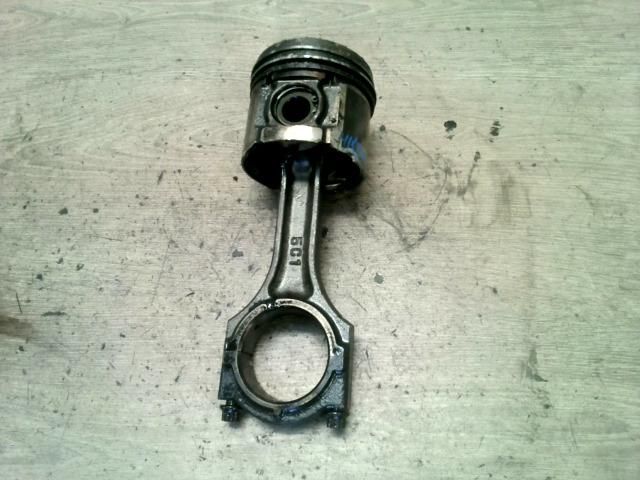 bontott MAZDA MPV Dugattyú és Hajtókar