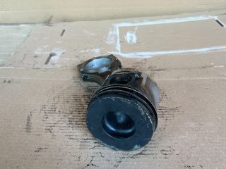 bontott MAZDA MPV Dugattyú és Hajtókar