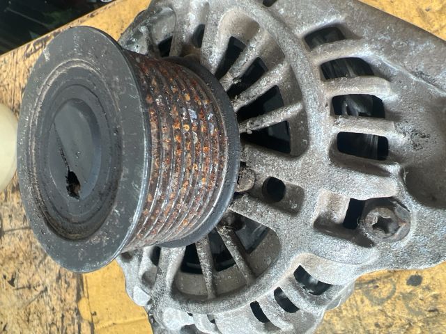 bontott MAZDA MPV Generátor