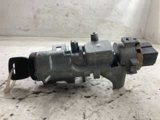 bontott MAZDA MPV Gyújtáskapcsoló