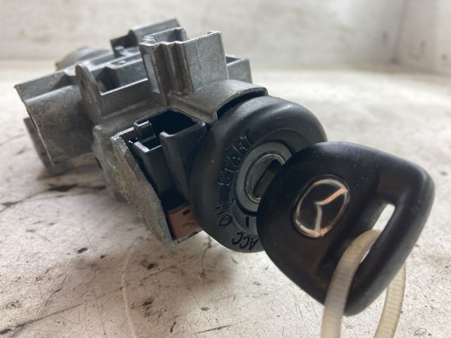 bontott MAZDA MPV Gyújtáskapcsoló