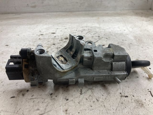 bontott MAZDA MPV Gyújtáskapcsoló