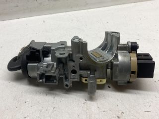 bontott MAZDA MPV Gyújtáskapcsoló