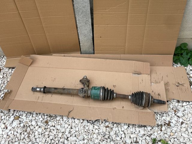 bontott MAZDA MPV Jobb Féltengely