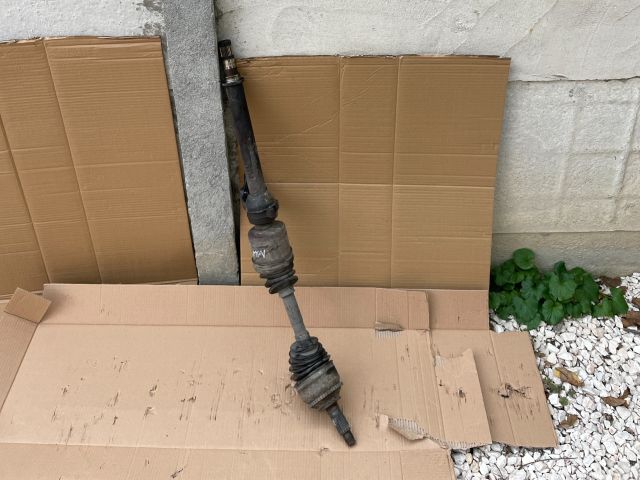 bontott MAZDA MPV Jobb Féltengely