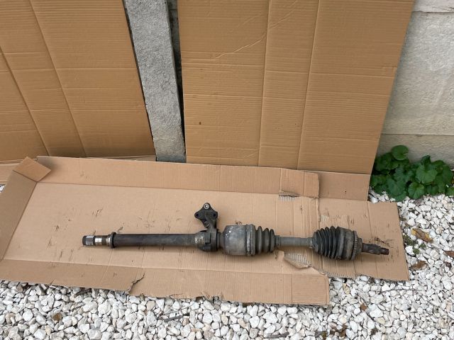 bontott MAZDA MPV Jobb Féltengely