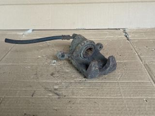 bontott MAZDA MPV Jobb hátsó Féknyereg Munkahengerrel