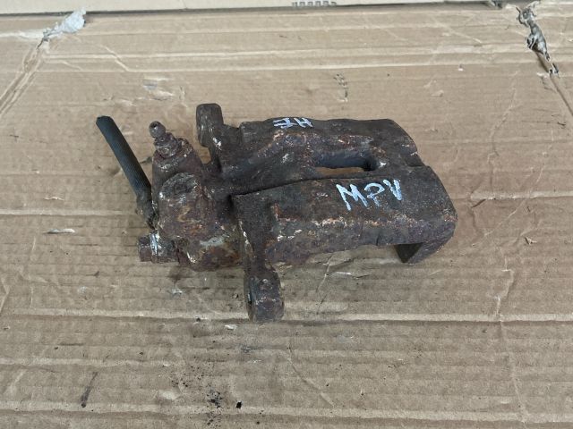 bontott MAZDA MPV Jobb hátsó Féknyereg Munkahengerrel