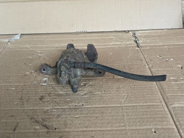 bontott MAZDA MPV Jobb hátsó Féknyereg Munkahengerrel