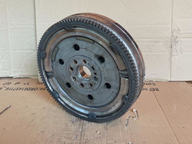 bontott MAZDA MPV Kettős tömegű Lendkerék