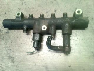 bontott MAZDA MPV Közösnyomócső