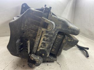 bontott MAZDA MPV Légszűrő Ház