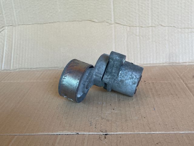 bontott MAZDA MPV Szíjfeszítő Görgő