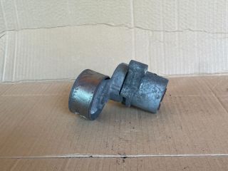 bontott MAZDA MPV Szíjfeszítő Görgő