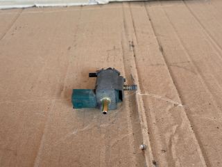 bontott MAZDA MPV Szívósor Állító Vákuumszelep