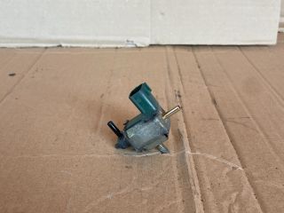 bontott MAZDA MPV Szívósor Állító Vákuumszelep