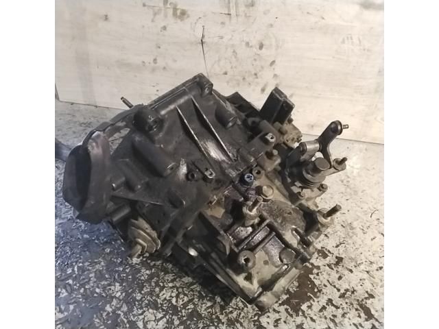 bontott MAZDA MPV Váltó (Mechanikus)