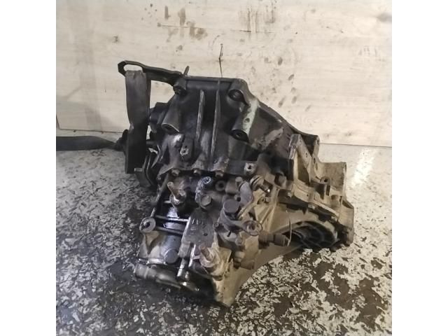 bontott MAZDA MPV Váltó (Mechanikus)