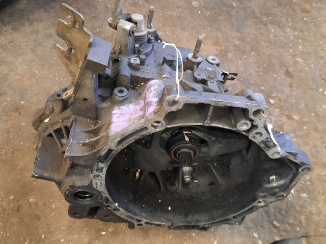bontott MAZDA MPV Váltó (Mechanikus)