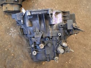 bontott MAZDA MPV Váltó (Mechanikus)