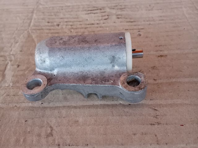 bontott MAZDA MPV Vezérlés Lánc / Szíj Feszítő Görgő