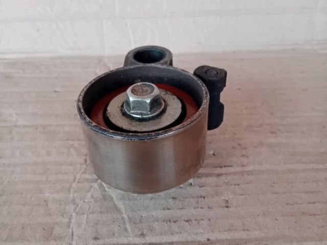 bontott MAZDA MPV Vezérlés Lánc / Szíj Feszítő Görgő