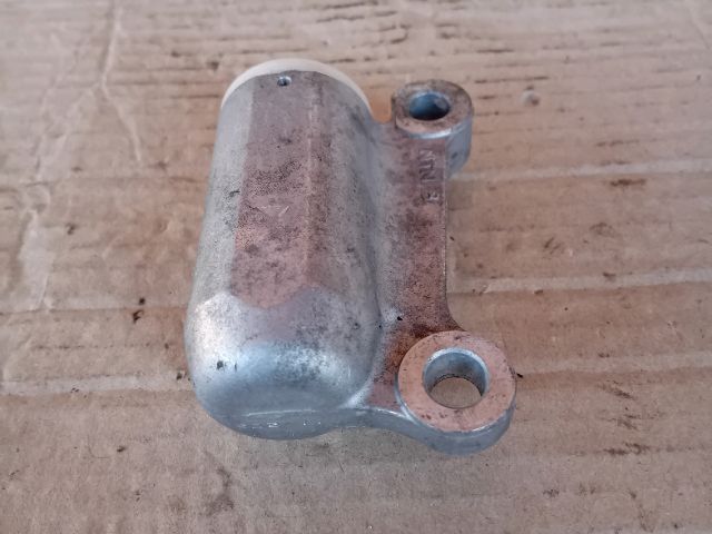 bontott MAZDA MPV Vezérlés Lánc / Szíj Feszítő Görgő