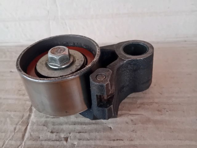 bontott MAZDA MPV Vezérlés Lánc / Szíj Feszítő Görgő