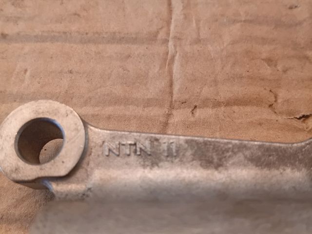 bontott MAZDA MPV Vezérlés Lánc / Szíj Feszítő Görgő