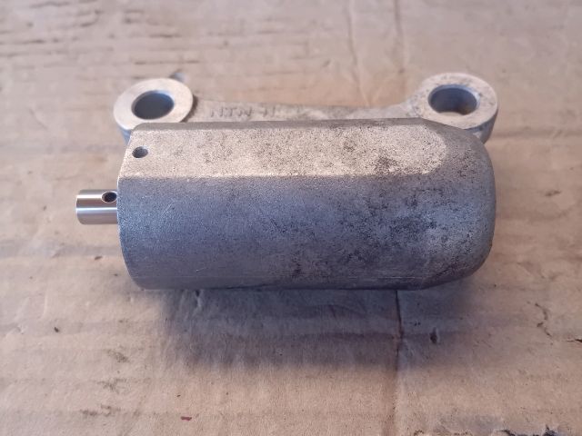 bontott MAZDA MPV Vezérlés Lánc / Szíj Feszítő Görgő