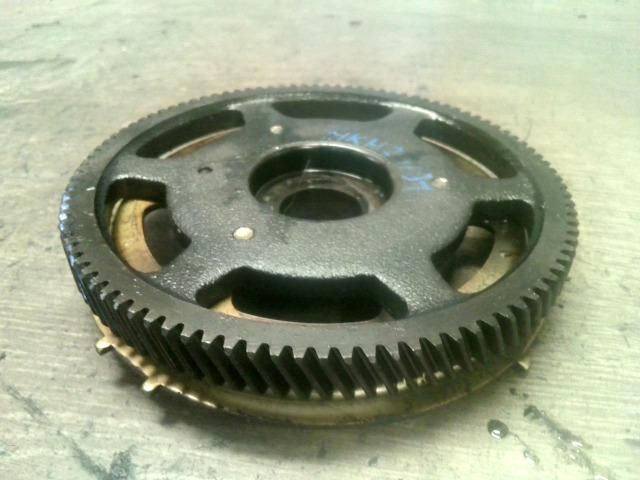 bontott MAZDA MPV Vezérműkerék