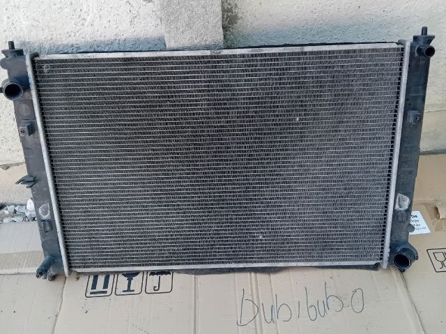 bontott MAZDA MPV Vízhűtő Radiátor (Klímás)