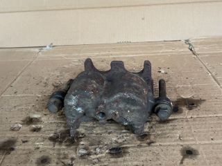 bontott MAZDA MPV Jobb első Féknyereg Munkahengerrel