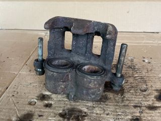 bontott MAZDA MPV Jobb első Féknyereg Munkahengerrel