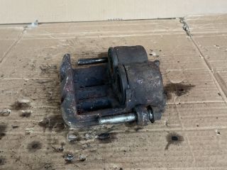 bontott MAZDA MPV Jobb első Féknyereg Munkahengerrel