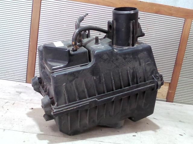 bontott MAZDA MPV Légszűrő Ház