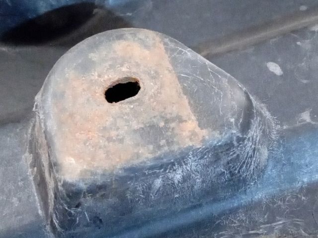 bontott MAZDA MPV Akkumulátor Tartó