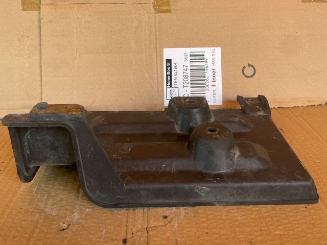 bontott MAZDA MPV Akkumulátor Tartó