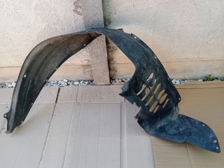 bontott MAZDA MPV Bal első Első Dobbetét (Kerékjárati, Műanyag)