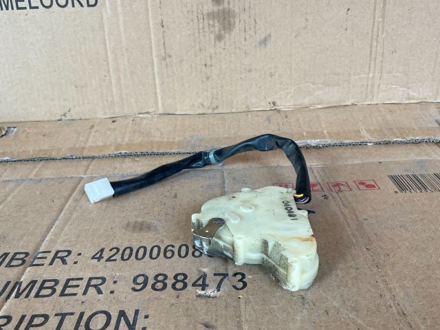 bontott MAZDA MPV Bal első Központizár Motor