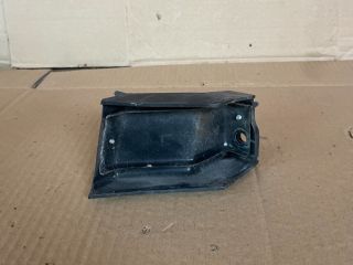 bontott MAZDA MPV Bal első Lökhárító Tartó (Műanyag)