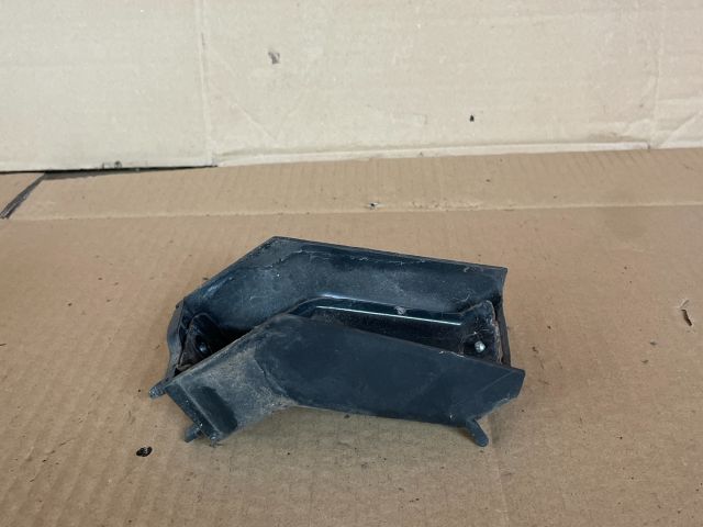 bontott MAZDA MPV Bal első Lökhárító Tartó (Műanyag)