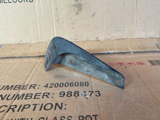 bontott MAZDA MPV Bal első Sárvédő Gumi