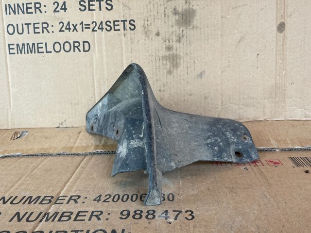 bontott MAZDA MPV Bal első Sárvédő Gumi