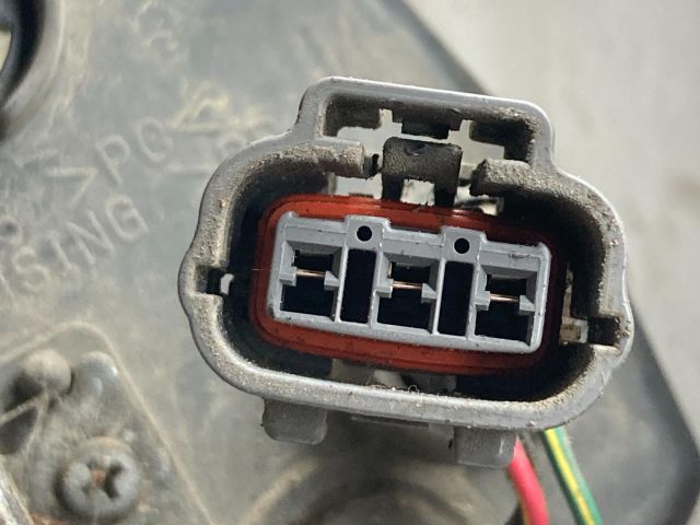 bontott MAZDA MPV Bal Fényszóró